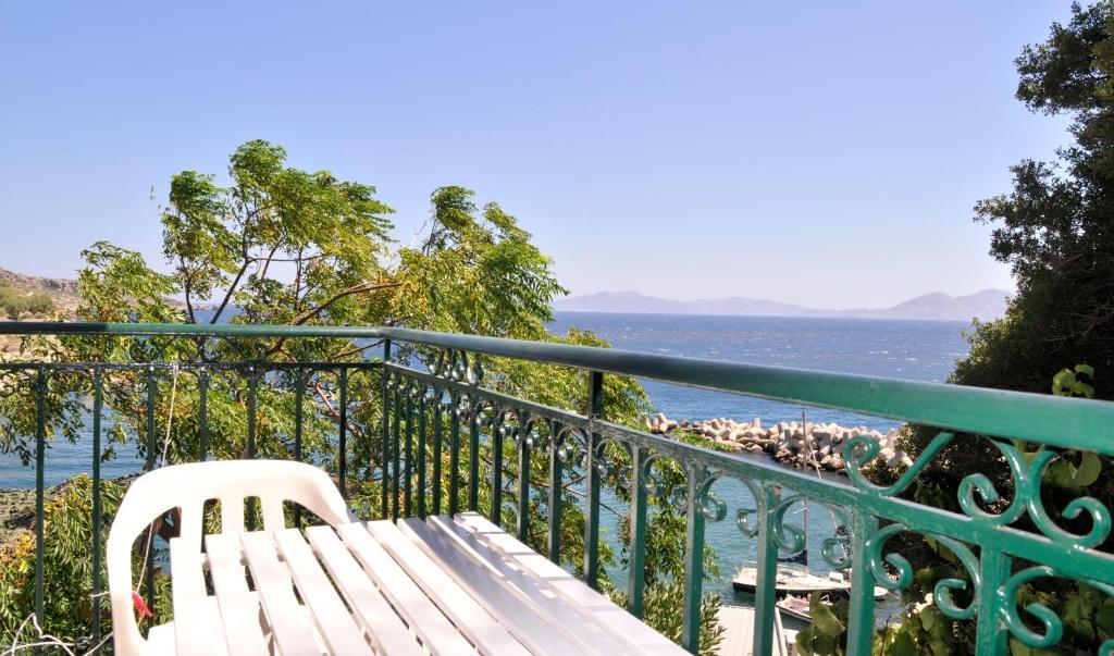 Marina Hotel Ágios Kírykos Zimmer foto